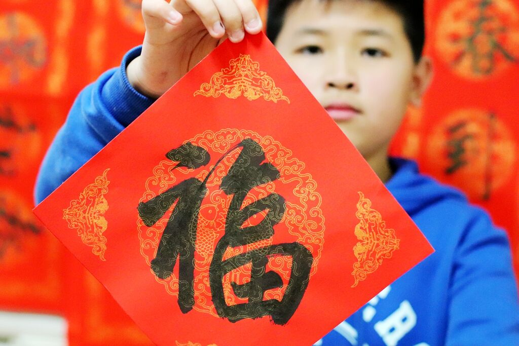 倡導(dǎo)就地過年，應(yīng)更科學(xué)精準(zhǔn)